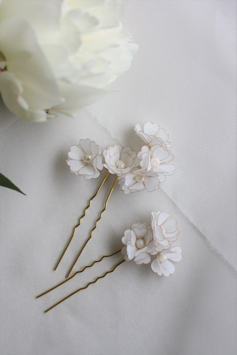 floral hair accessories